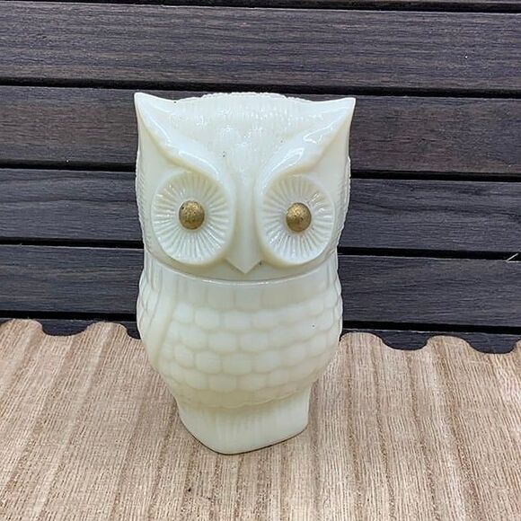 Avon Vintage Sachet Milk Glass Rose Cream Empty Owl - Picture 1 of 7